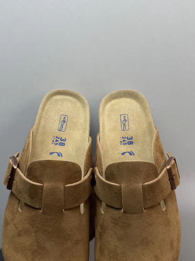 Birkenstock Bucket Bag in Brown