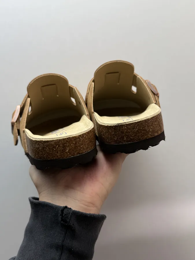 Birkenstock Bucket Bag in Brown