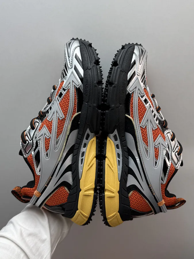 OFF WHITE Be Right Back Orange Sneaker