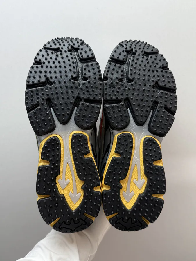 OFF WHITE Be Right Back Orange Sneaker