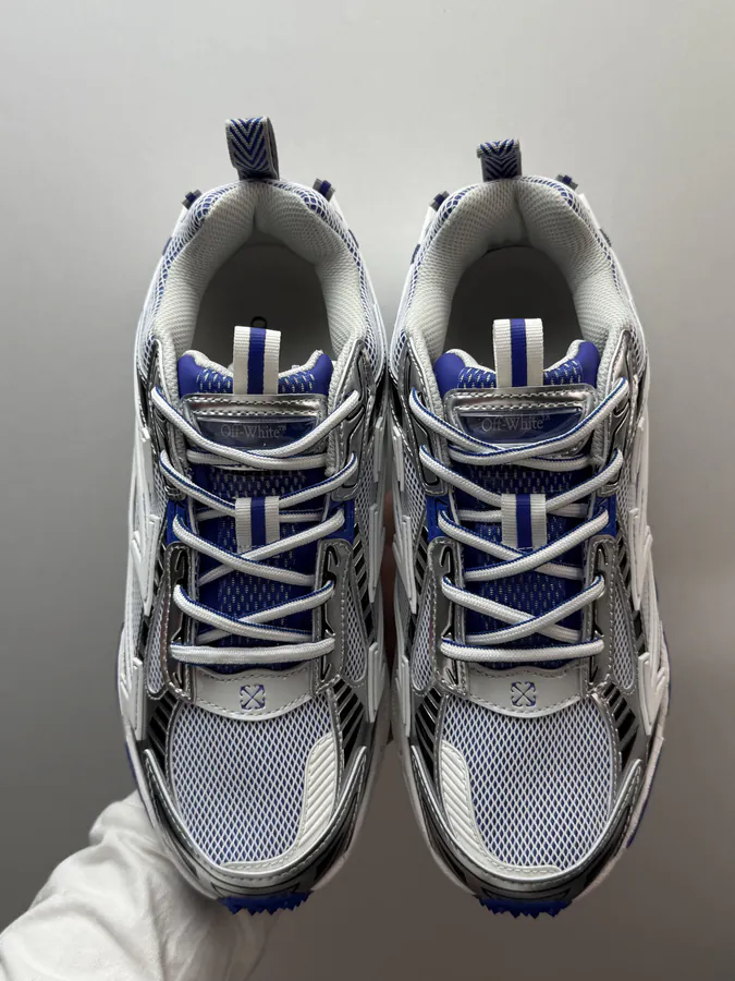 OFF WHITE Be Right Back Blue White Stripe Sneaker