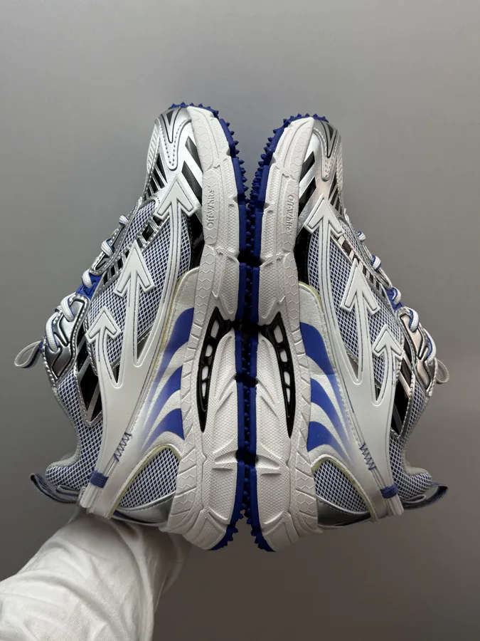 OFF WHITE Be Right Back Blue White Stripe Sneaker