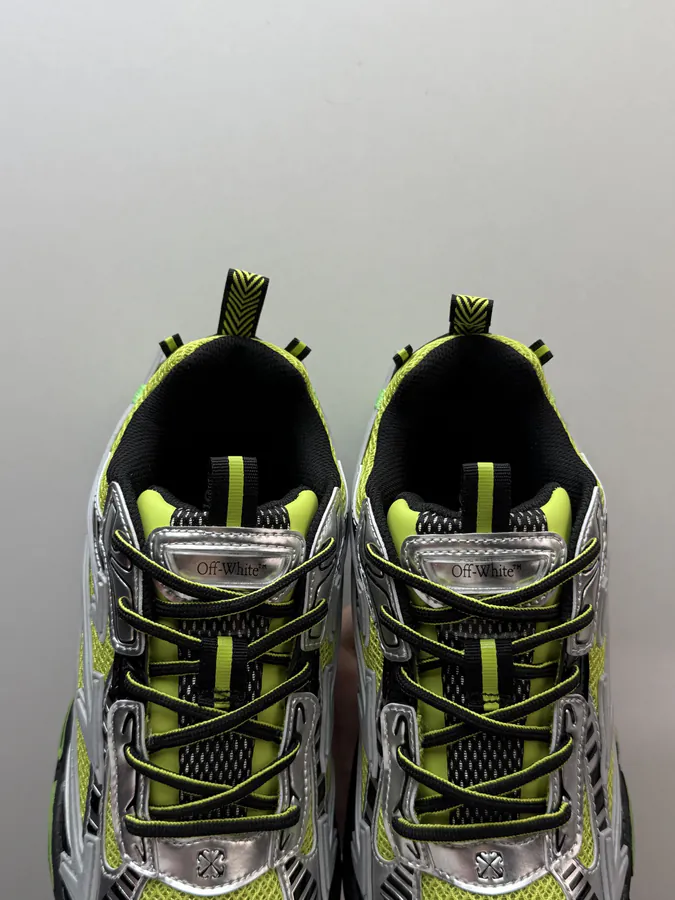 OFF WHITE Be Right Back Green Sneaker