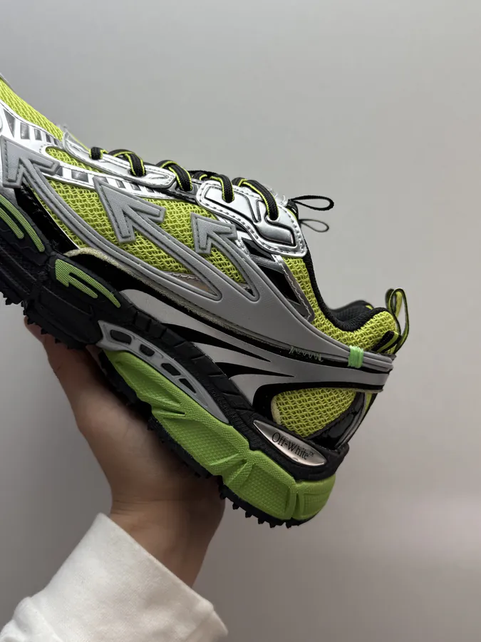 OFF WHITE Be Right Back Green Sneaker