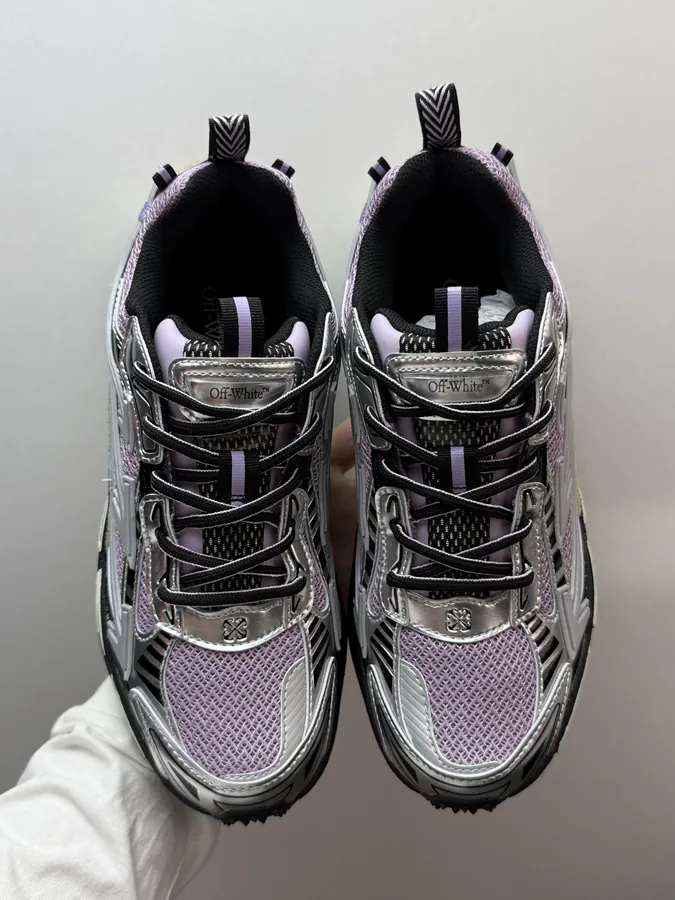 OFF WHITE Be Right Back Pink Sneaker