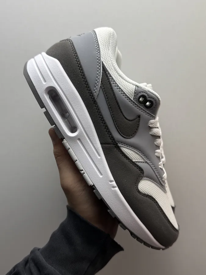 Supreme x Nike Air Max 1 Silver Grey