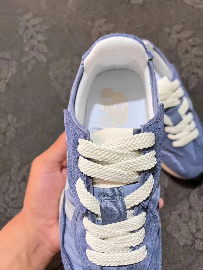 NB 327 Low Top Running Shoes in Gray Blue