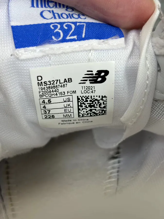 NB327 Classic Grey Sneaker