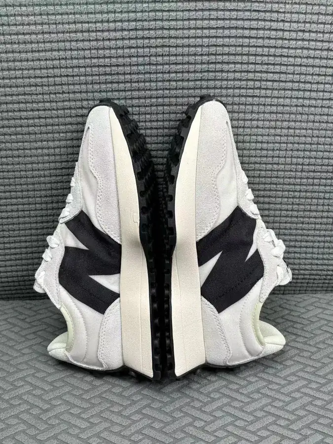 NB327 Series Sneaker Classic Color, Premium Quality