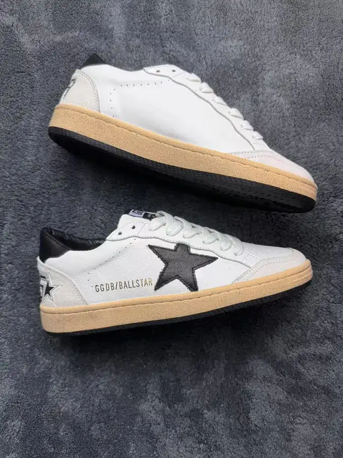 GGDB Stars Mini Suede Sneaker