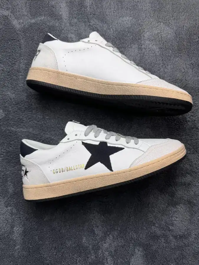 GGDB Stars Mini Suede Sneaker