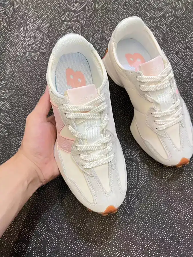 NB327 Salt Pink Color