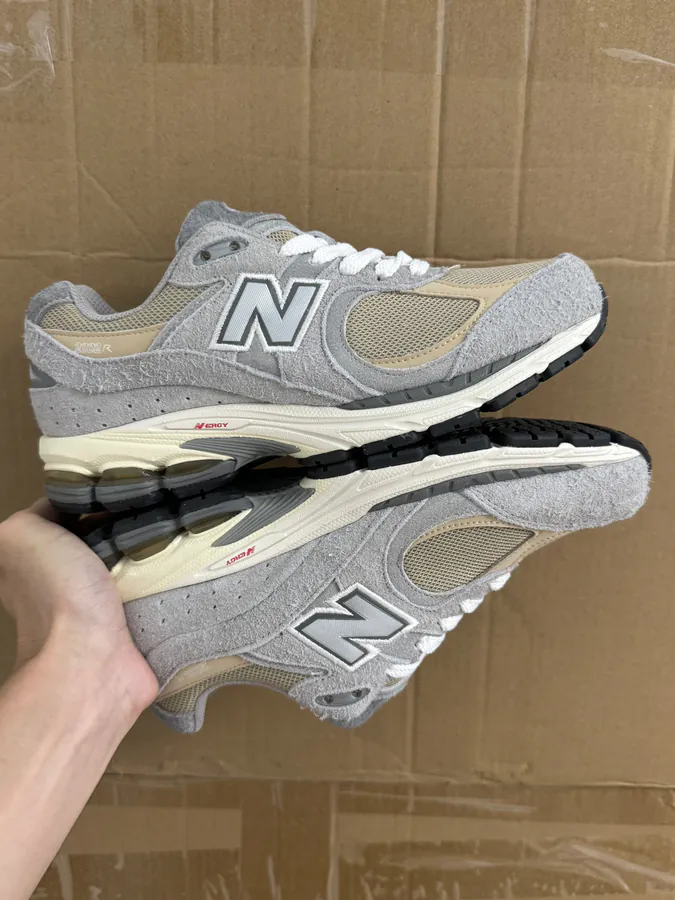 NB2002 R Grey and Scorpion Green Colorway