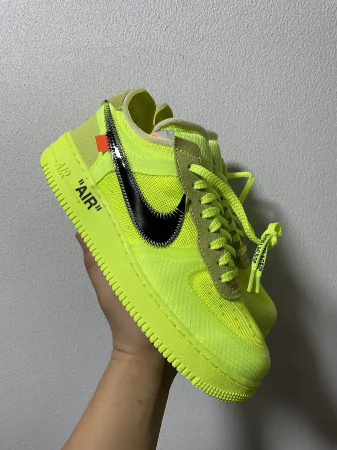 OFF WHITE x Nike Air Force 1 Low 2.0 Collaboration