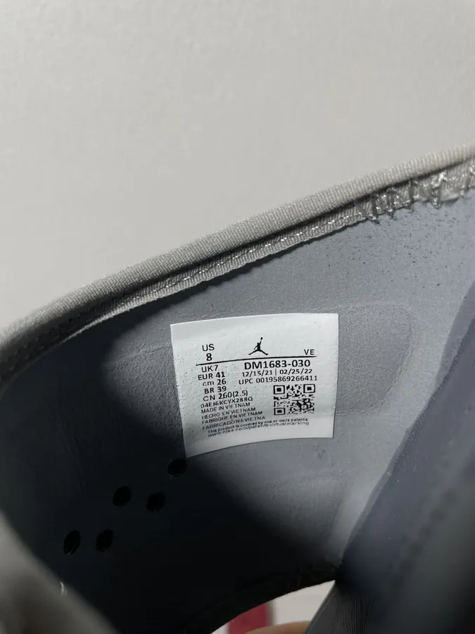 Air Jordan Super Play Sport Slippers in Gray Green