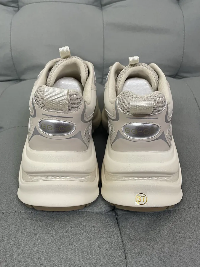 GG CC Comfortable and Stylish Low Top Sneakers for Daily Commute