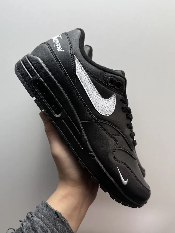 Supreme x Nike Air Max 1 87 Black White