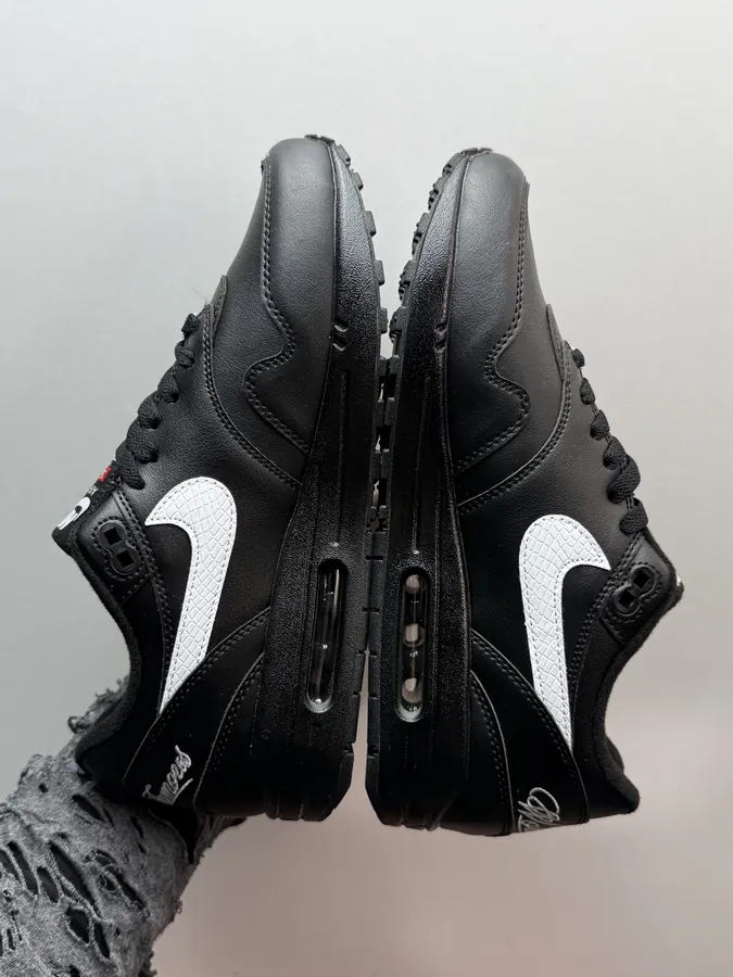 Supreme x Nike Air Max 1 87 Black White