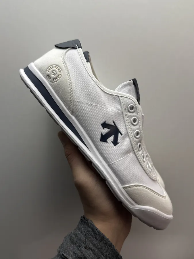DESCENTE Cron Tempo White Blue Sneaker