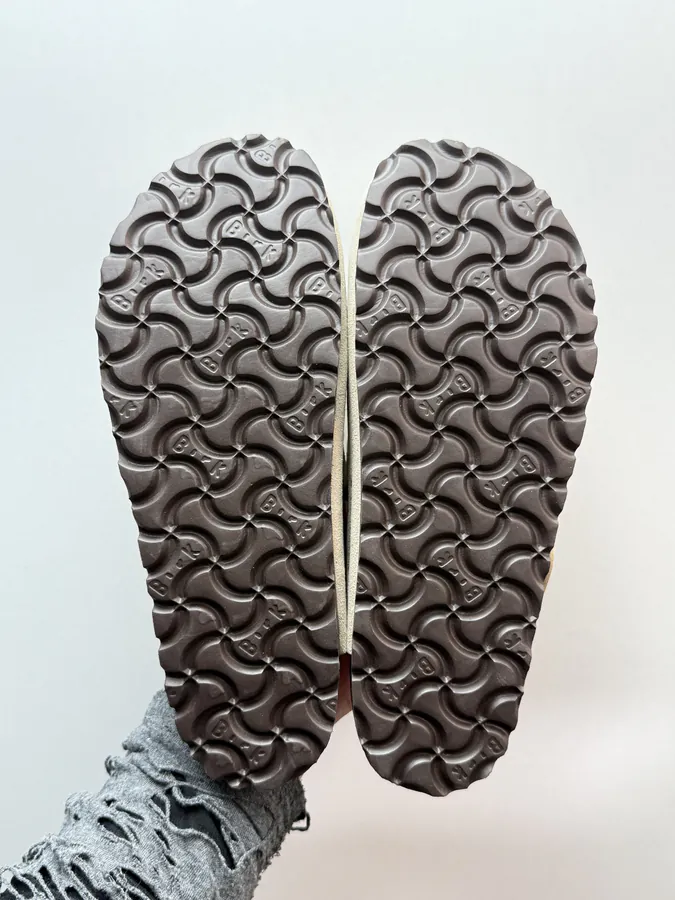 Birkenstock 博肯 Gray Brown