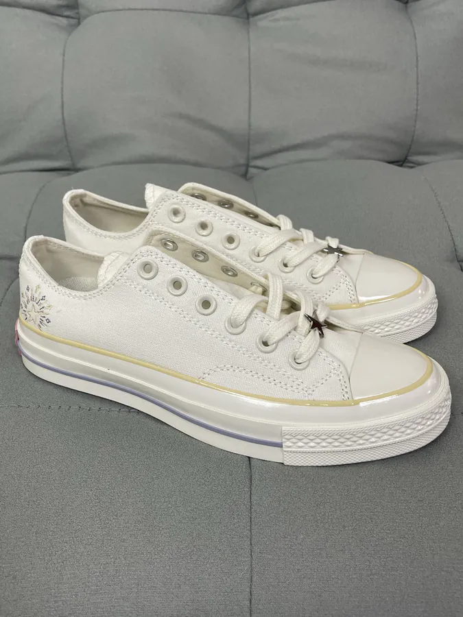 Converse 1970s Low Top Canvas Sneakers for Men and Women