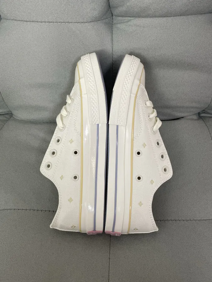 Converse 1970s Low Top Canvas Sneakers for Men and Women