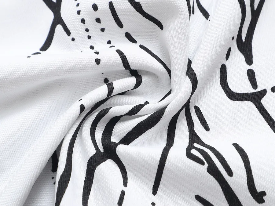 GUC 25SS Spring Summer New Collection Round Neck Logo Print T Shirt