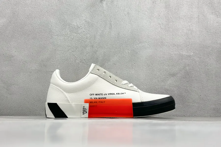 OFF WHITE GYM SHOES LOVERS Comfortable and Versatile Low Top Canvas Sneakers