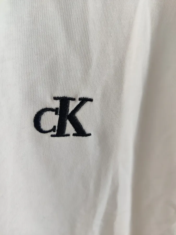 Cain Klein 24ss Summer Round Neck Short Sleeve Black and White
