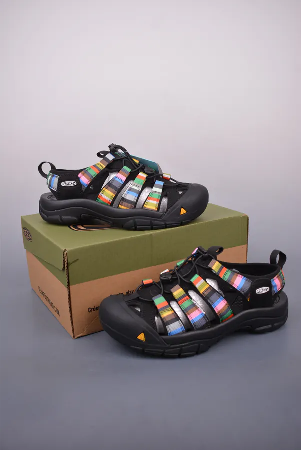 KEEN Shanti EVA Sandals Unique Alien Design