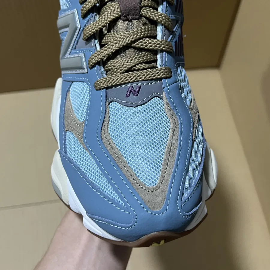 NB9060 Exclusive Original Sneaker