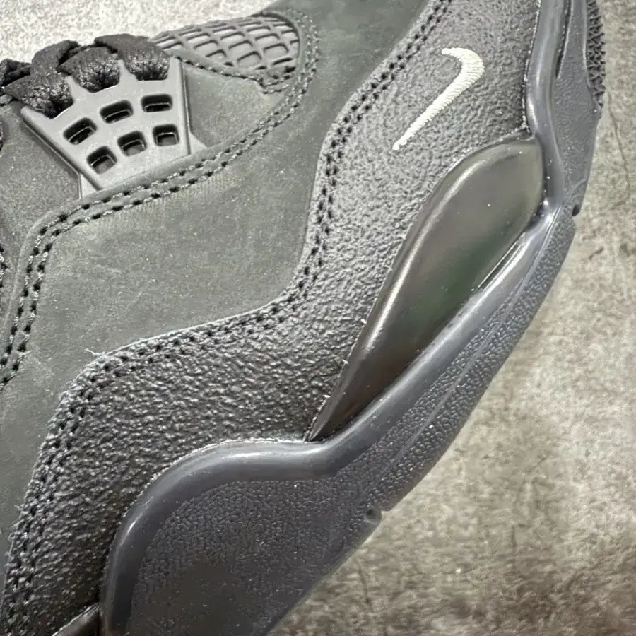 Nigel Syester x Air 4 Retro Collaboration Black Soul Black Brick