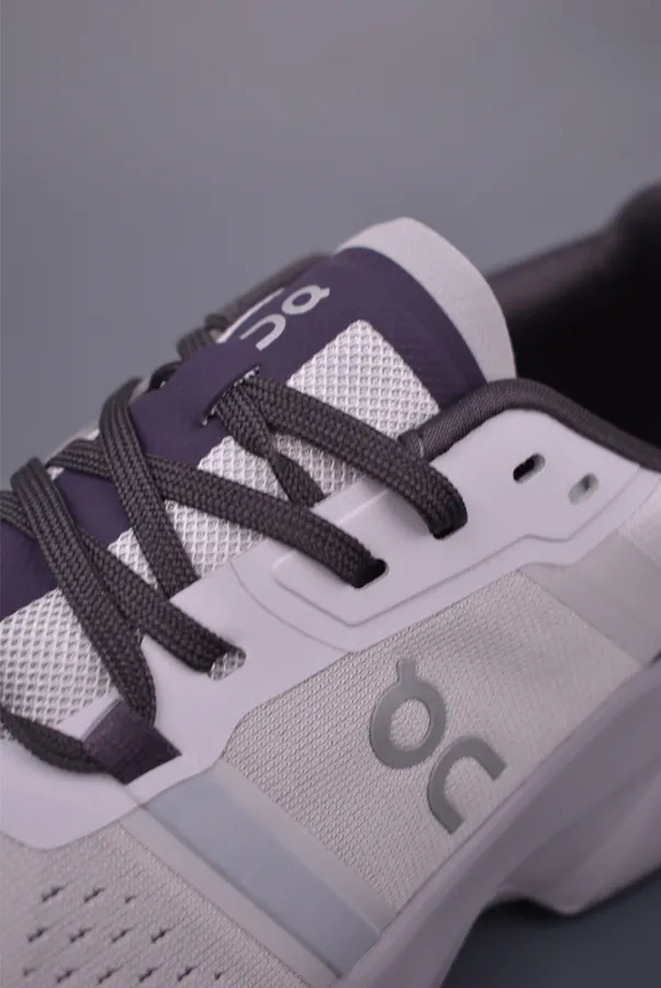 ON Oud Hyper PLS TL Urban Outdoor Running Shoes