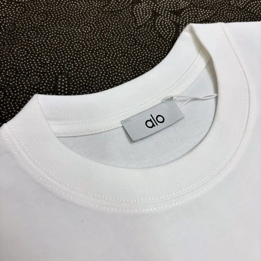 Alo 25ss New Arrival Casual Short Sleeve T Shirt with Burst Line