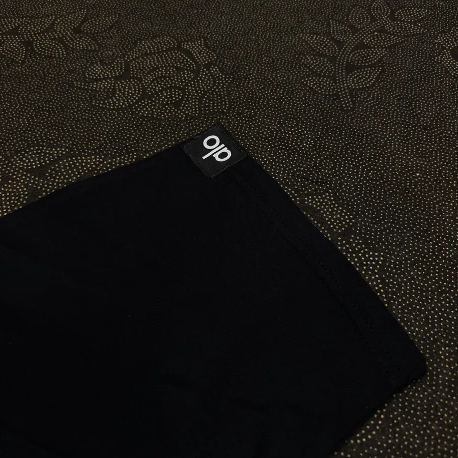 Alo 25ss New Collection Casual Short Sleeve T Shirt with Large Front Patches