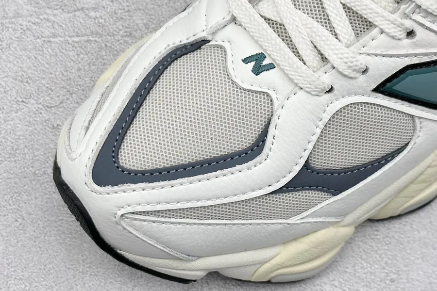 Joe Freshgoods x New Balance NB9060 Vintage Sneaker