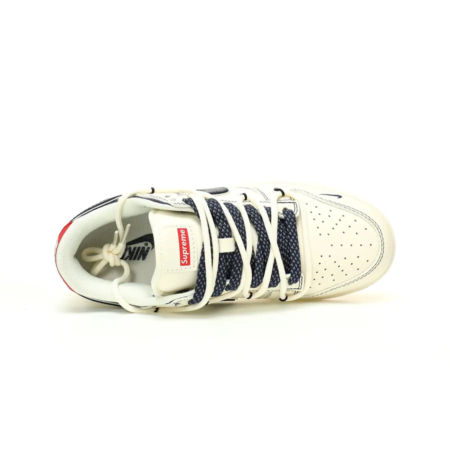 Supreme x Nike SB Dunk Low Retro SP OG Version