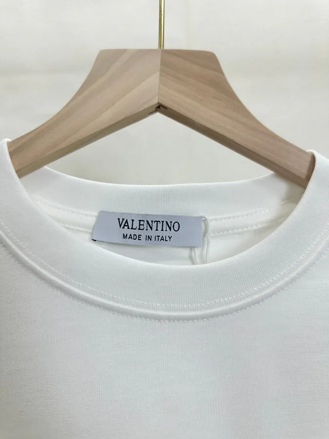 Valentino 3D立体胶印短袖