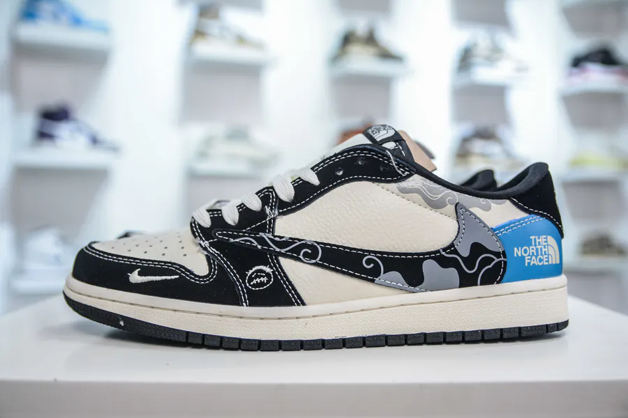 The North Face x Travis Scott x Air 1 Low 1st Low Sneaker Cloud Blue Black