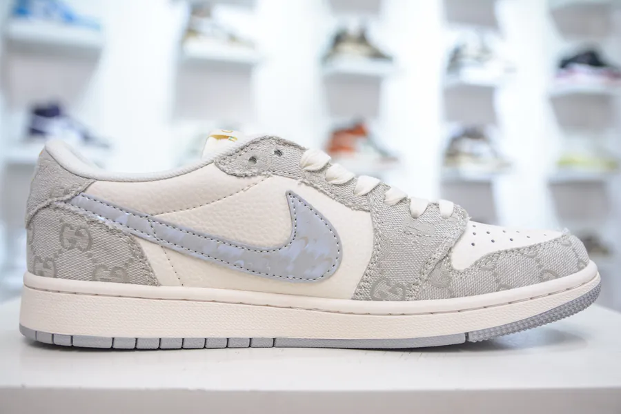 TS x Air 1 Low Collaborative Smoke Gray Canvas