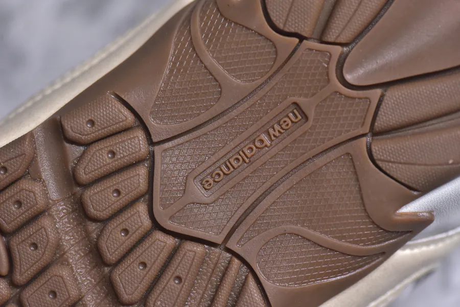 Miu Miu x New Balance NB530 SL Low Top Classic Vintage Sneaker