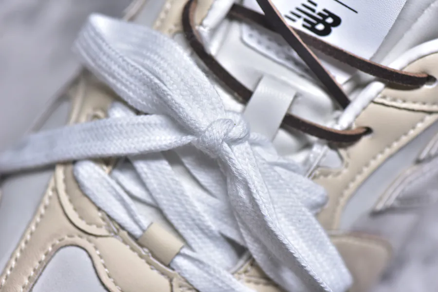 Miu Miu x New Balance NB530 SL Low Top Classic Vintage Sneaker