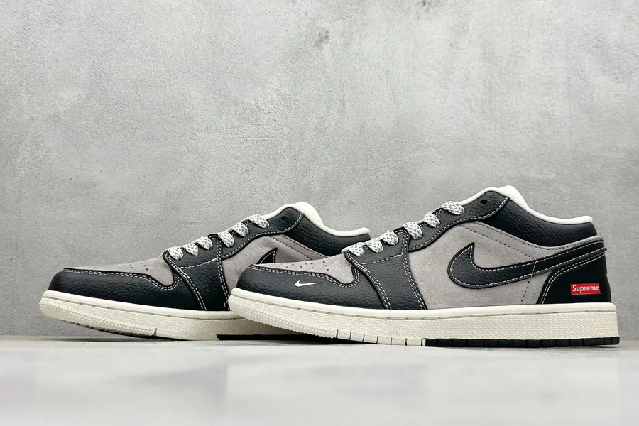 Air Jordan 1 Retro Low x Supreme Black Brown