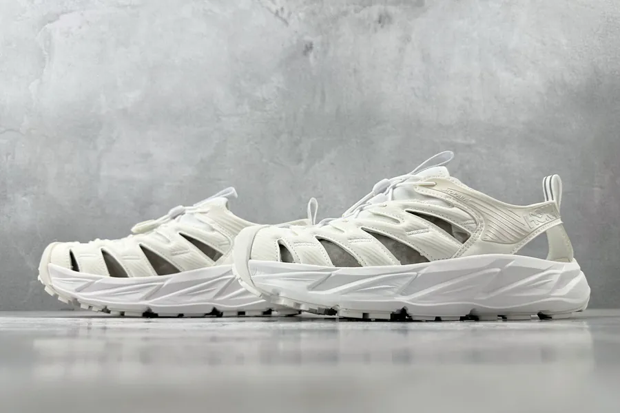HOKA ONE ONE Bucket Bag White