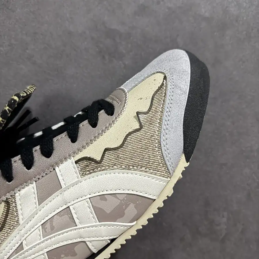 Asics Onitsuka Tiger MEXICO 66 Low Top Casual Shoes
