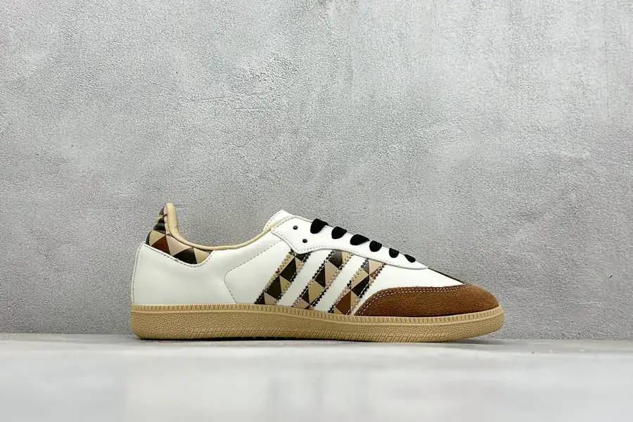 Adidas originals Samba OG x BURBERRY Brown and White