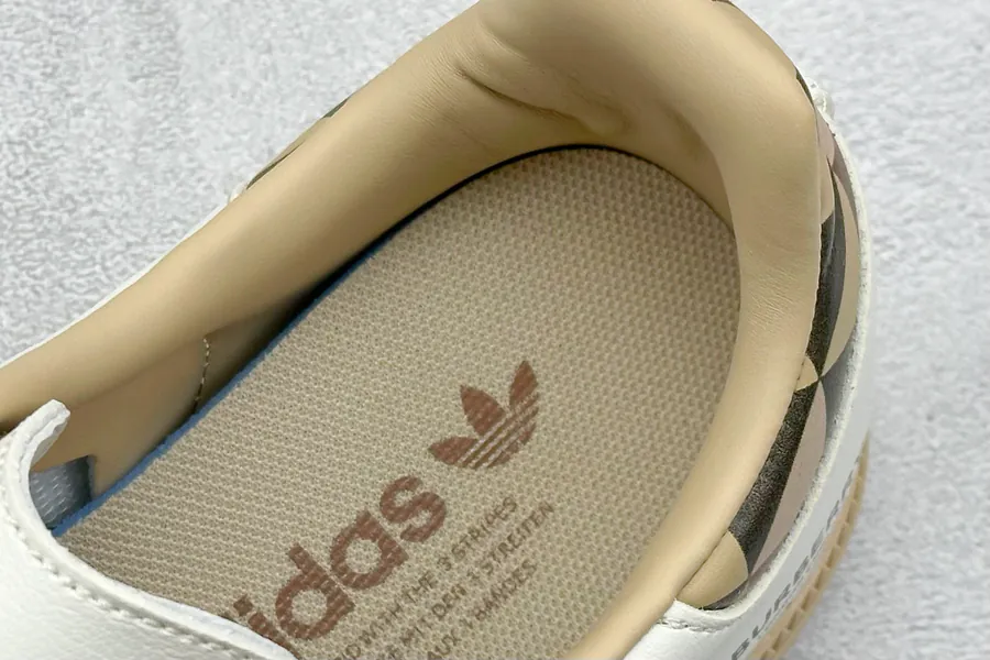 Adidas originals Samba OG x BURBERRY Brown and White