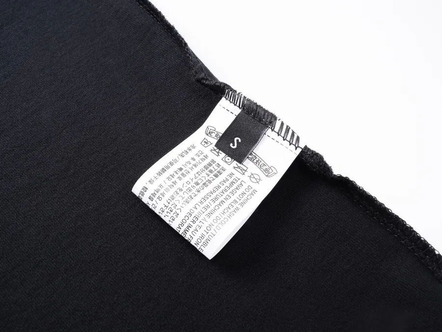 Come Hearts Overlapping Horsebit Alphabet Cross Necklace Men Women Loose Short Sleeve T Shirt