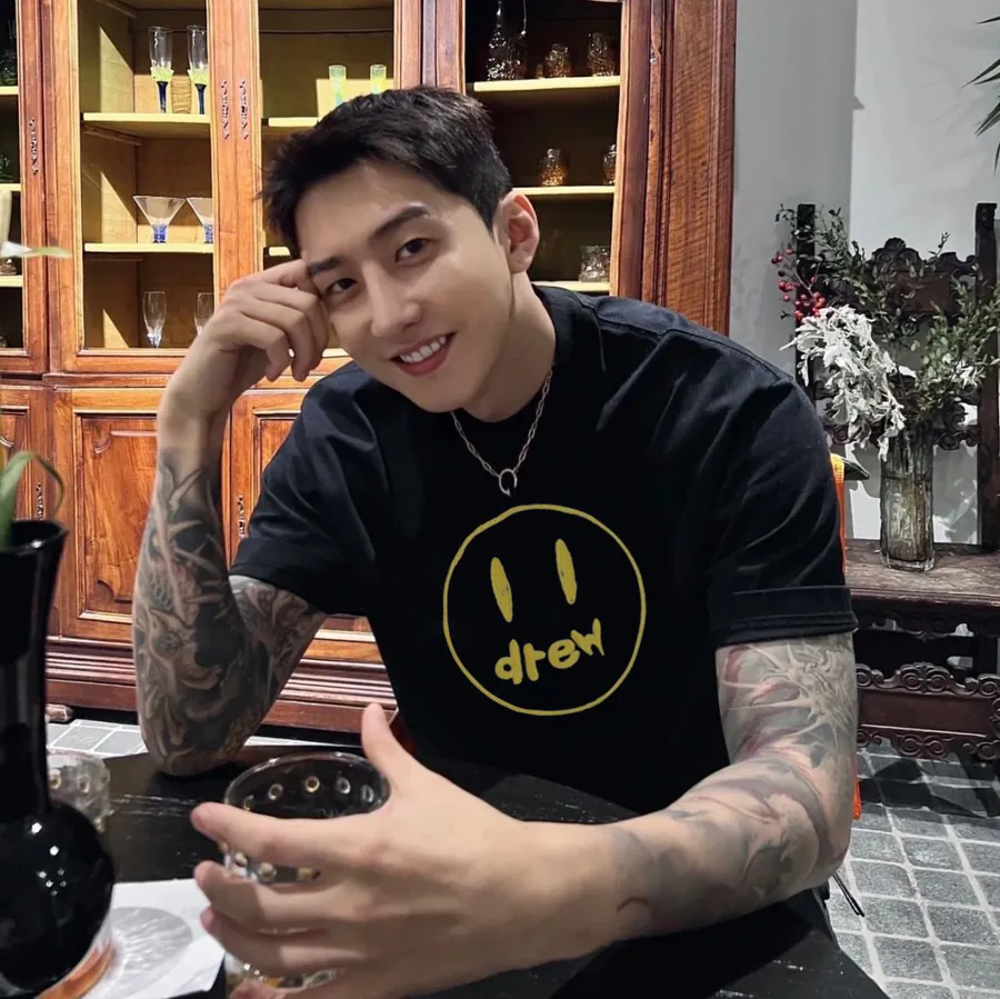 Drew House Line Smile Print Round Neck Short Sleeve T Shirt