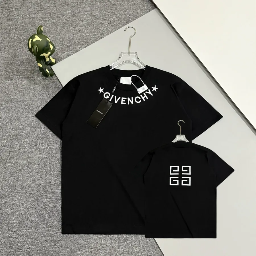 Givenchy 25SS Logo Print T Shirt with Fall Shoulder Fit